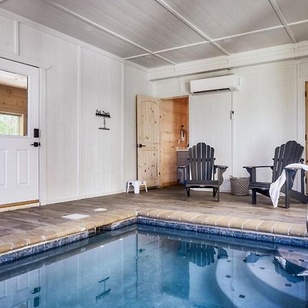 Private Indoor Pool Cabin W/ Game Room & Hot Tub! Pigeon Forge Bagian luar foto