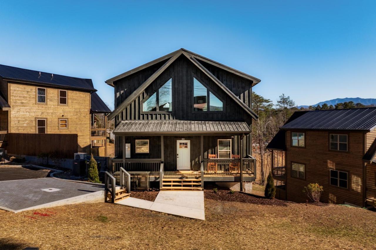 Private Indoor Pool Cabin W/ Game Room & Hot Tub! Pigeon Forge Bagian luar foto