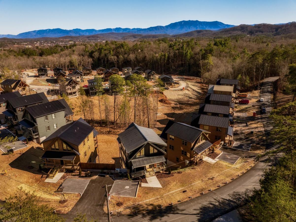 Private Indoor Pool Cabin W/ Game Room & Hot Tub! Pigeon Forge Bagian luar foto